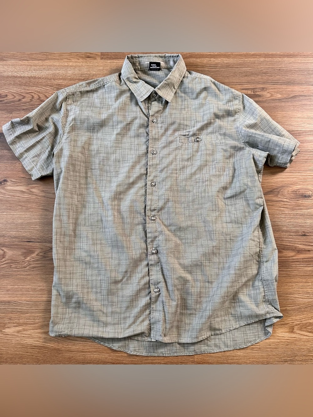 Kuhl Krossfire Men’s Short Sleeve Button Up XL Shirt Green Plaid Hiking Outdoor